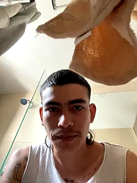 Snapshot of sorry-mom69 chatting on November 10, 2025, 2:22 pm sorry-mom69 online show from November 10, 2025, 2:22 pm