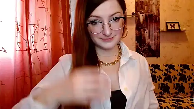 Snapshot of Arielsssplash chatting on February 21, 2025, 7:56 am Arielsssplash online show from February 21, 2025, 7:56 am