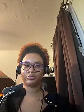 nickytheehawtie online show from February 21, 2026, 11:51 pm