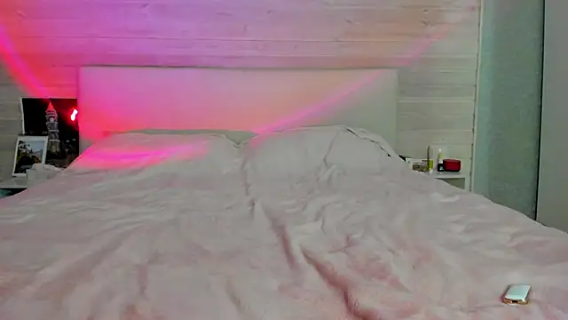 Snapshot of molly_hunt_ chatting on January 12, 2026, 5:53 pm molly hunt online show from January 12, 2026, 5:53 pm