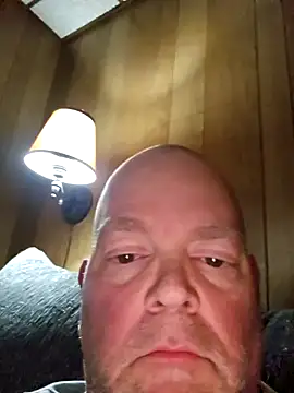 mrwizard4570 online show from December 12, 2024, 5:31 am