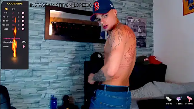 danilohot 19 online show from December 29, 2024, 8:26 pm