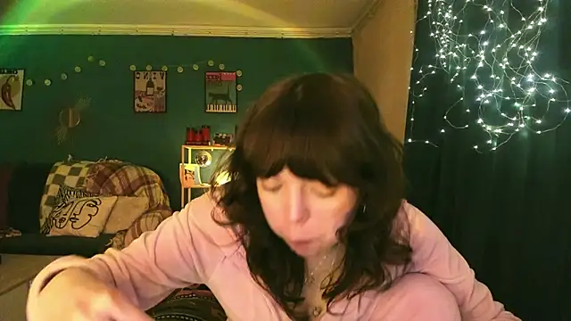 ClancyMorissey online show from March 24, 2026, 6:41 pm