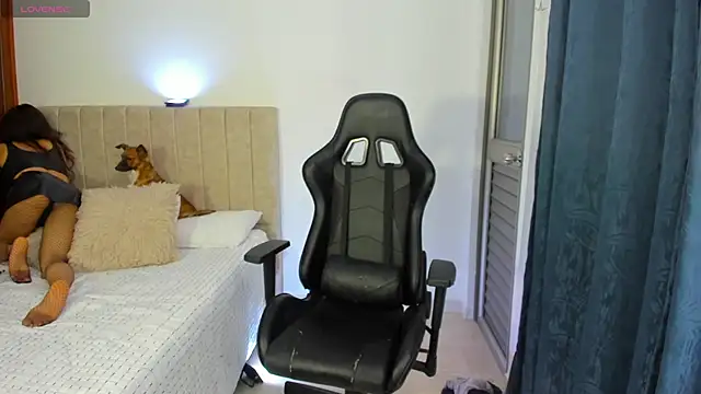 valentina sweet02 online show from December 18, 2025, 12:42 pm