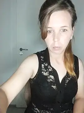 loveis007 online show from September 14, 2025, 8:20 pm