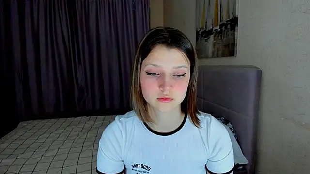 Snapshot of SoniNesti chatting on November 21, 2025, 2:49 pm SoniNesti online show from November 21, 2025, 2:49 pm