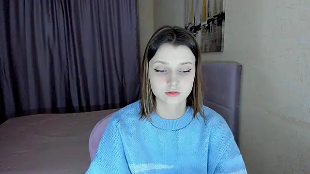 Snapshot of SoniNesti chatting on December 17, 2025, 3:06 pm SoniNesti online show from December 17, 2025, 3:06 pm