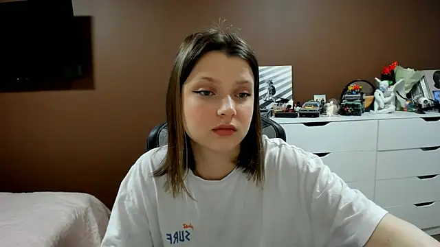 SoniNesti online show from March 3, 2026, 3:08 pm