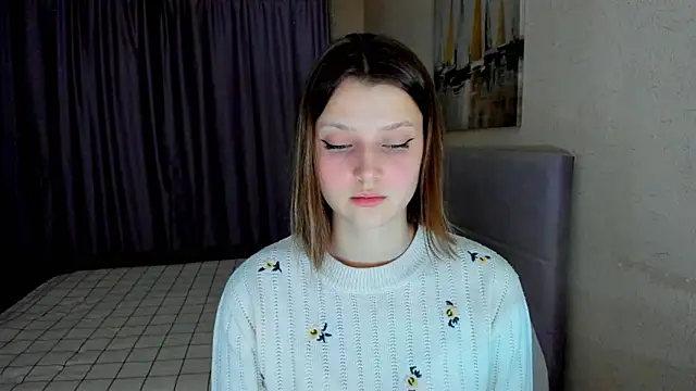 Snapshot of SoniNesti chatting on November 22, 2025, 3:22 pm SoniNesti online show from November 22, 2025, 3:22 pm