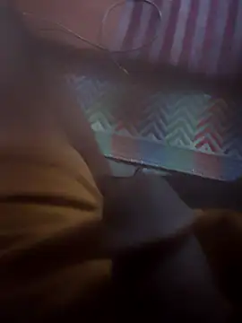 Iamfuckboy098 online show from September 24, 2025, 6:36 pm