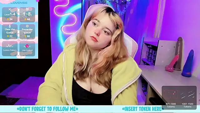 Snapshot of anjana_yuii chatting on March 22, 2025, 1:52 pm anjana yuii online show from March 22, 2025, 1:52 pm