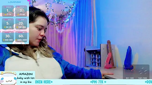 Snapshot of anjana_yuii chatting on December 12, 2024, 1:49 pm anjana yuii online show from December 12, 2024, 1:49 pm