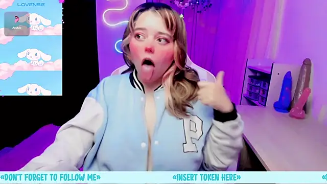 Snapshot of anjana_yuii chatting on March 21, 2025, 11:22 am anjana yuii online show from March 21, 2025, 11:22 am