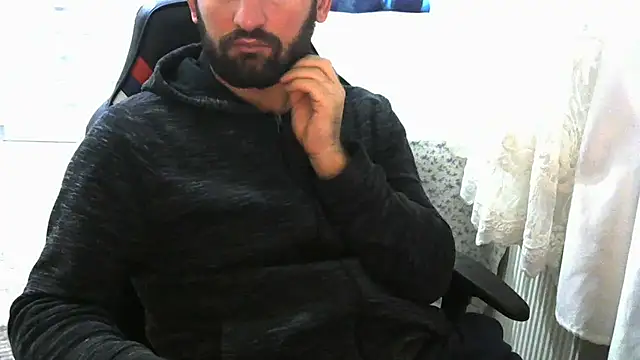 Snapshot of crazybaby5461 chatting on November 29, 2025, 6:08 pm crazybaby5461 online show from November 29, 2025, 6:08 pm