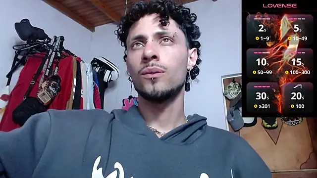 Apolo S online show from April 20, 2026, 4:48 am