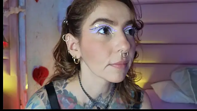 Snapshot of Evangelyne_1 chatting on February 28, 2026, 3:44 pm Evangelyne 1 online show from February 28, 2026, 3:44 pm