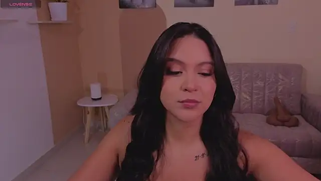 ToriCrossX online show from March 3, 2026, 5:14 am