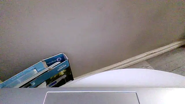 petitedoll29 online show from November 24, 2025, 8:42 pm