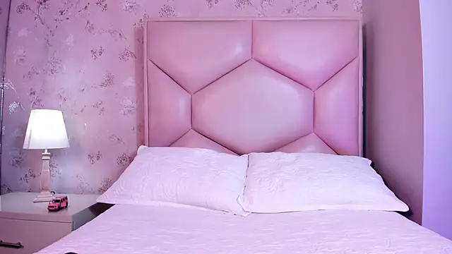 Snapshot of ambar_sullivan chatting on December 3, 2025, 11:31 am ambar sullivan online show from December 3, 2025, 11:31 am