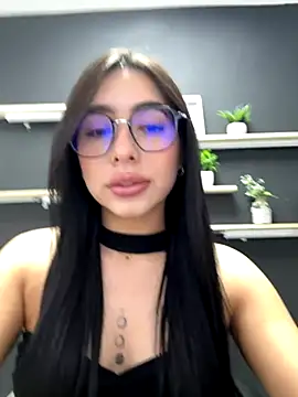 Snapshot of isabella_jade chatting on November 11, 2025, 1:28 pm isabella jade online show from November 11, 2025, 1:28 pm