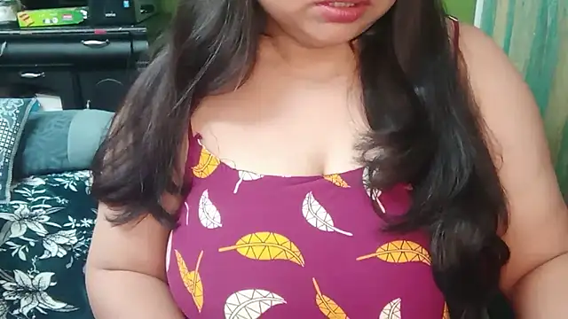 Snapshot of yoursnishaa chatting on January 18, 2025, 4:42 pm yoursnishaa online show from January 18, 2025, 4:42 pm