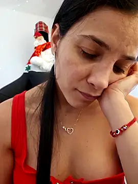 miaeyes online show from December 13, 2024, 1:12 pm