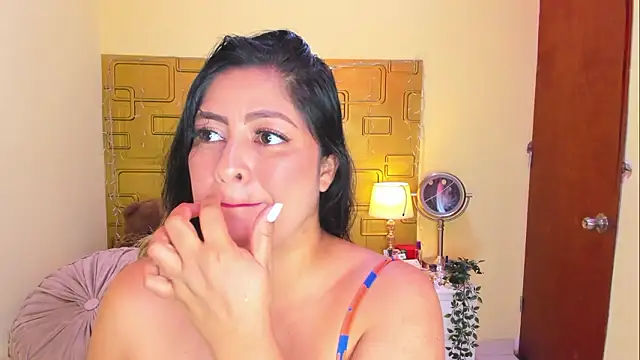 Julia Haye online show from March 14, 2026, 4:18 am