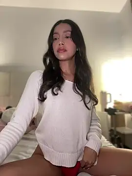 Snapshot of SelenaStone chatting on February 15, 2026, 8:19 pm SelenaStone online show from February 15, 2026, 8:19 pm