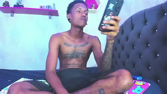 ManSant online show from February 12, 2026, 6:29 pm