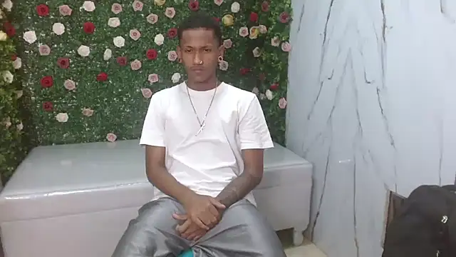 ManSant online show from December 15, 2025, 3:18 pm