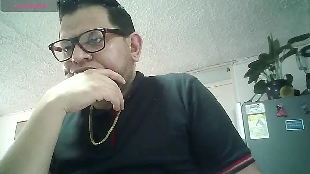 SexDiffrent online show from December 20, 2025, 4:21 pm