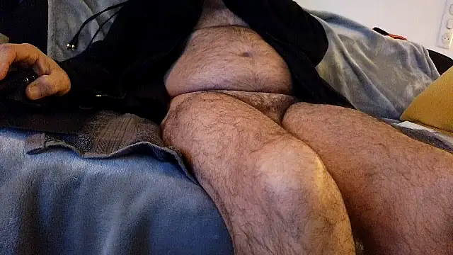 Snapshot of gege_cool chatting on November 6, 2025, 6:06 am gege cool online show from November 6, 2025, 6:06 am