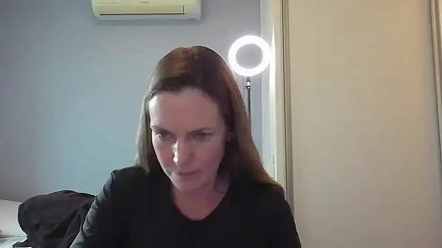 Annylove1 online show from November 17, 2025, 3:49 pm