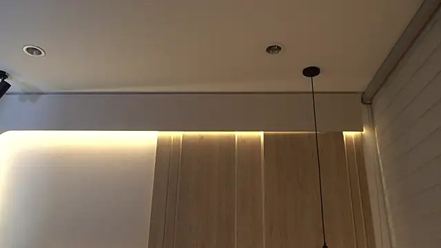 Snapshot of KalaBeckett_ chatting on April 4, 2026, 11:39 am KalaBeckett online show from April 4, 2026, 11:39 am