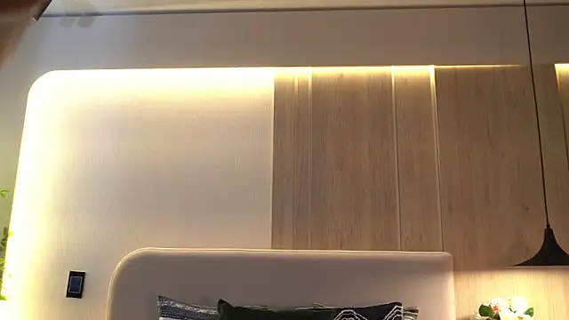 Snapshot of KalaBeckett_ chatting on March 27, 2026, 12:50 pm KalaBeckett online show from March 27, 2026, 12:50 pm