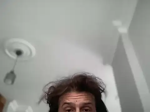 Snapshot of ALPHANDRE chatting on October 23, 2025, 6:12 am ALPHANDRE online show from October 23, 2025, 6:12 am