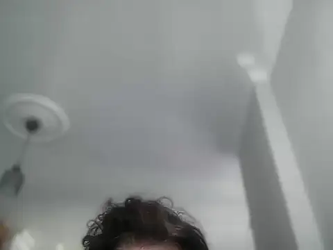 Snapshot of ALPHANDRE chatting on November 30, 2025, 8:37 am ALPHANDRE online show from November 30, 2025, 8:37 am