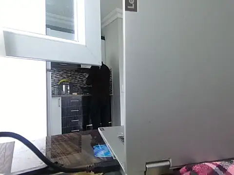 ALPHANDRE online show from April 2, 2026, 6:09 am