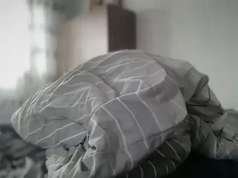 Snapshot of ALPHANDRE chatting on November 10, 2025, 6:07 am ALPHANDRE online show from November 10, 2025, 6:07 am