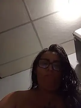 Snapshot of haileystone chatting on June 2, 2026, 4:01 am haileystone online show from June 2, 2026, 4:01 am