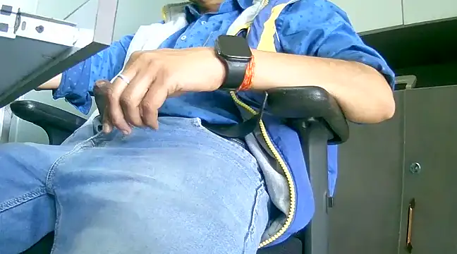 kavipanty online show from March 18, 2025, 5:45 am