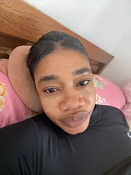 Snapshot of _yisela_ chatting on May 27, 2026, 4:03 pm yisela online show from May 27, 2026, 4:03 pm