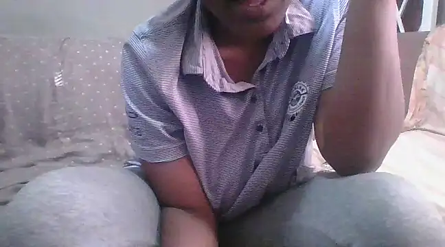 BeejayLoverxx online show from February 26, 2025, 9:01 am