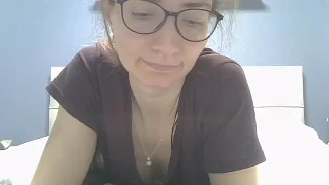 Ashleyspice online show from April 7, 2026, 6:04 am