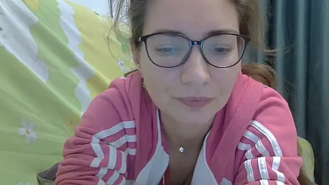 Ashleyspice online show from November 24, 2025, 11:32 am