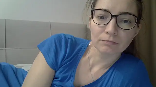 Ashleyspice online show from December 14, 2025, 2:22 pm