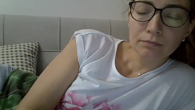 Ashleyspice online show from September 12, 2025, 5:29 am