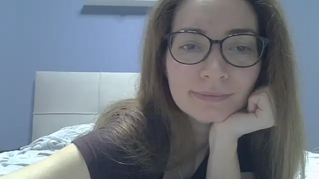 Ashleyspice online show from April 10, 2026, 7:48 am