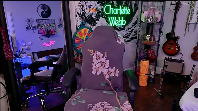 CharletteWebb online show from November 15, 2025, 1:53 am