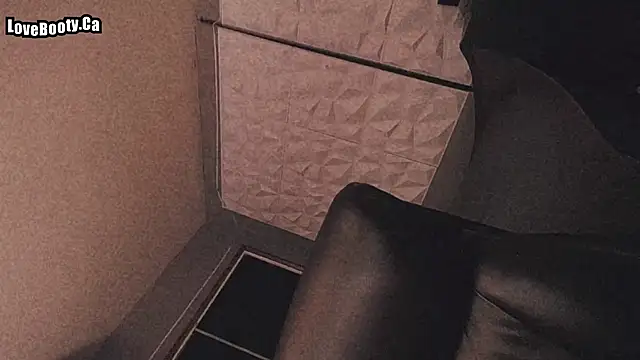 sheylagoddess11 online show from September 15, 2025, 4:46 am